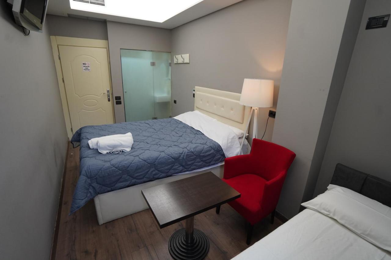 Driti Hotel Tirana Albania Ngoại thất bức ảnh