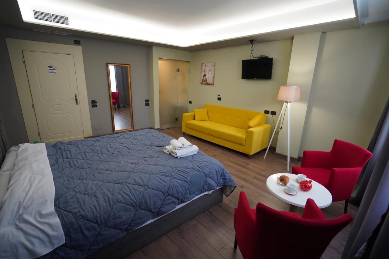 Driti Hotel Tirana Albania Ngoại thất bức ảnh