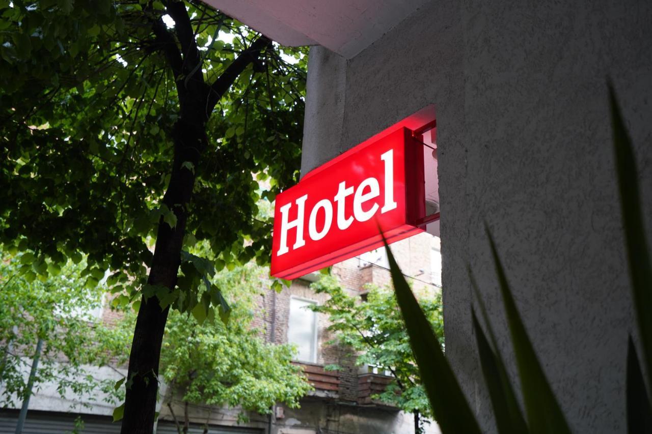Driti Hotel Tirana Albania Ngoại thất bức ảnh